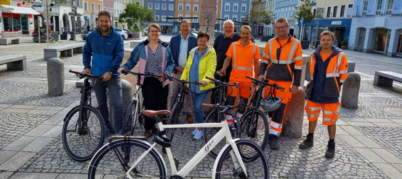 Mit Rückenwind durch Ried: Stadtgemeinde testet Geero E-Bikes