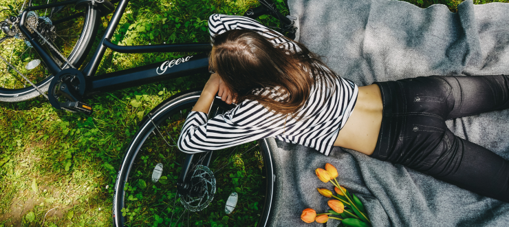 Radfahren im Sommer: Die besten Tipps für dein E-Bike-Abenteuer